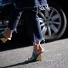 С чем носить мюли: рекомендации стилистов Обувь мюли с чем носить